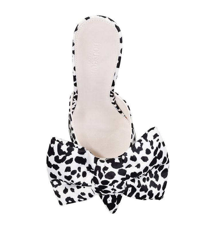 White / Black House Of Cb Print Oversized Bow Mules | GMW-523976