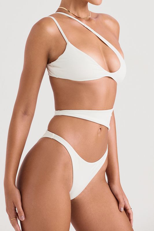 White House Of Cb Asymmetric Cutout Swimsuit | MXZ-526041