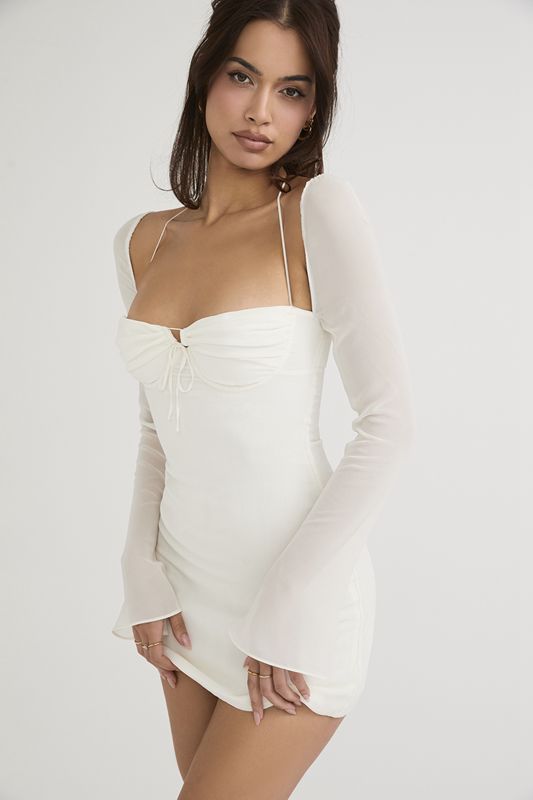 White House Of Cb Chiffon Halter Mini Dress | UXR-357901