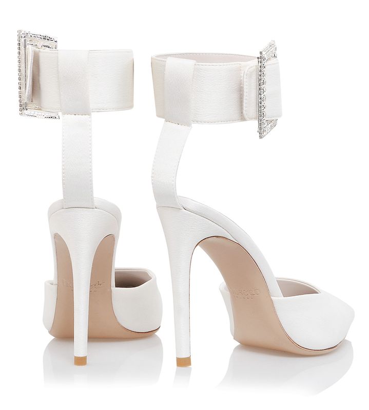 White House Of Cb Crystal Buckle Pumps | HQI-719652