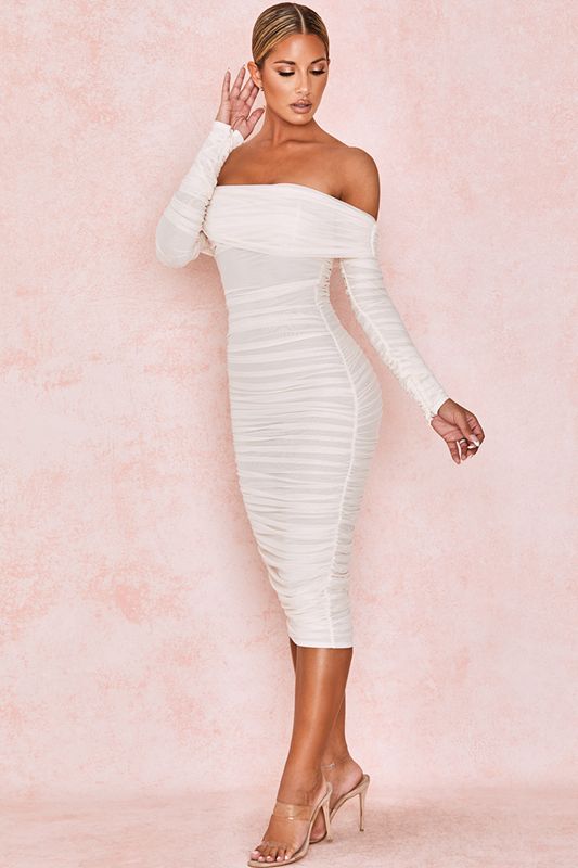 White House Of Cb Tulle Off Shoulder Ruched  Dress | ULG-587912